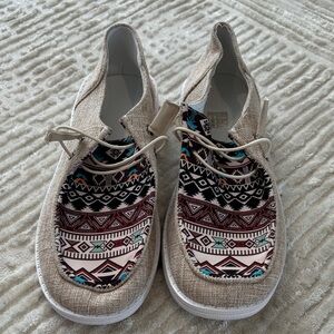Tribal Patterned Women's Shoes
